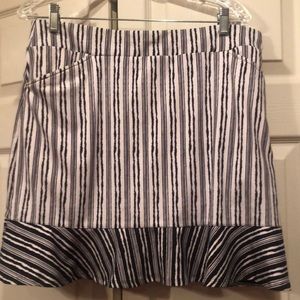 Ruby Rd. Sz 14 Black/White Skort